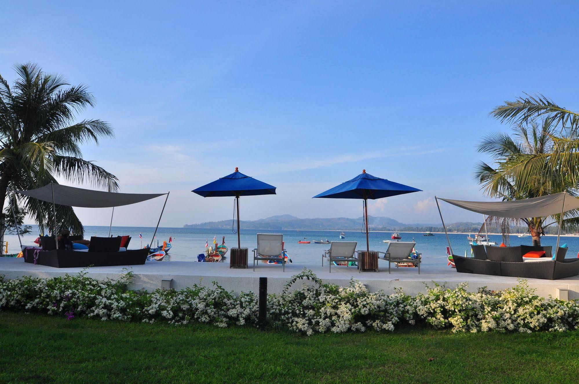 Beachfront Phuket Exterior photo
